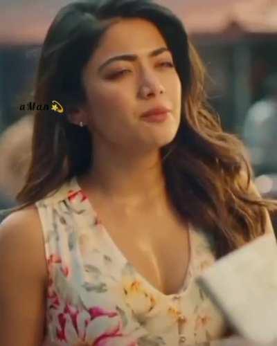 Rashmika Mandanna's Hot face expressions