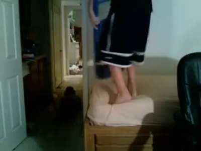 Dont eat his brownies doe