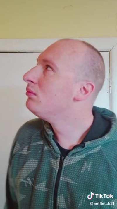 *Sniffffffff* All I can smell is 31 year old virgin