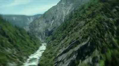 Not sure if these kinds of post are allowed here but I put Ace Combat 7 Music over the Maverick dogfigjht