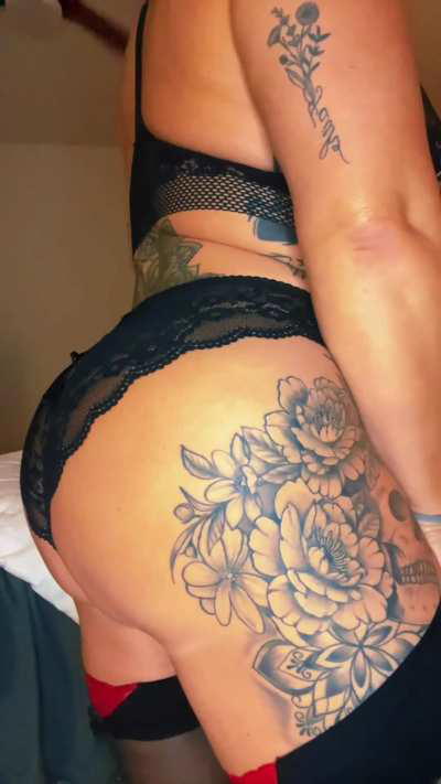 Who likes my ass ???