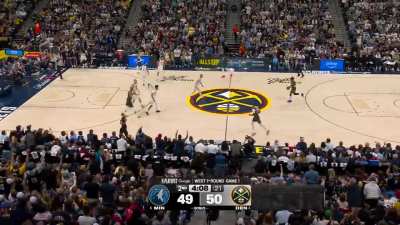 [Highlight] Nikola Jokić and Anthony Edwards trade buckets as the second quarter winds down. The Nuggets and Timberwolves are tied at 62 at the half.
