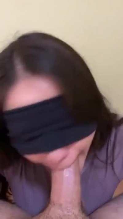 tugging it out all over my face 😍