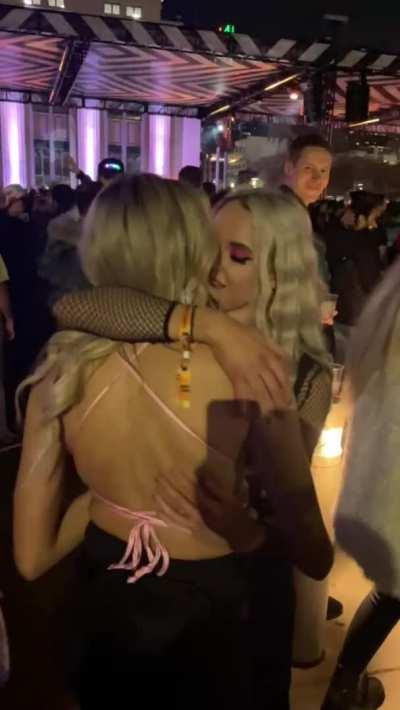 I love raving with her