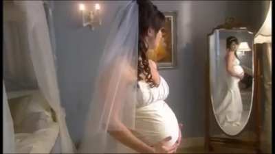 Eve Myles Pregnant (Torchwood)