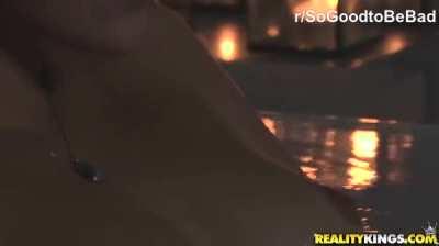 Dani Getting Horny In The Tub