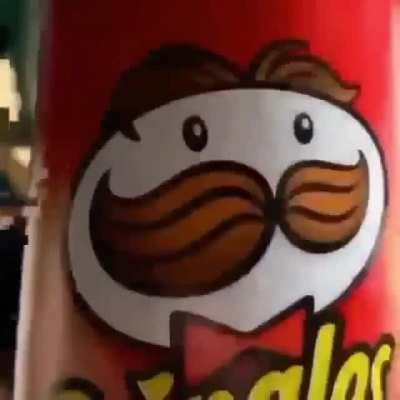 Cursed_Pringles