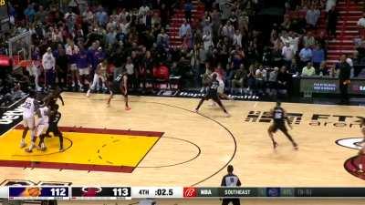 [Highlight] Tremendous Defense from Jimmy Butler on Devin Booker leads to the Heat win