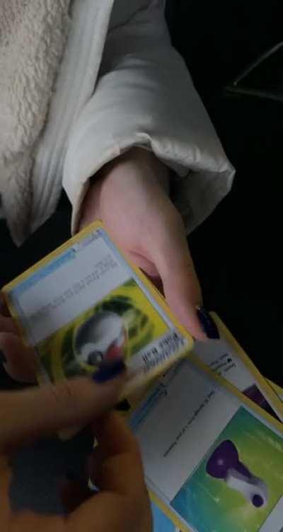 Thought y’all should see my reaction to my girl pulling the card I’ve been chasing for months!