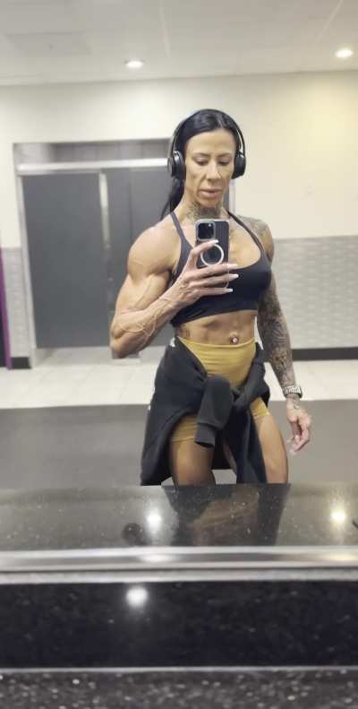 Getting these arms ready for anything