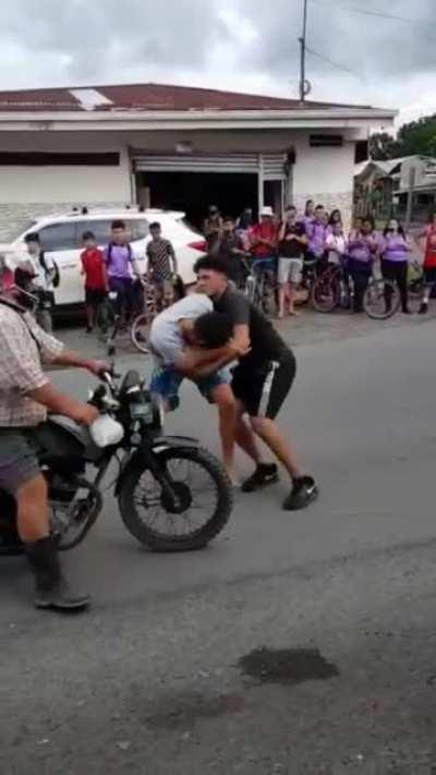 Brutal Concrete Slam ends in seizure.