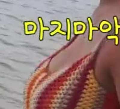 The great Jihyo puppies emerge...