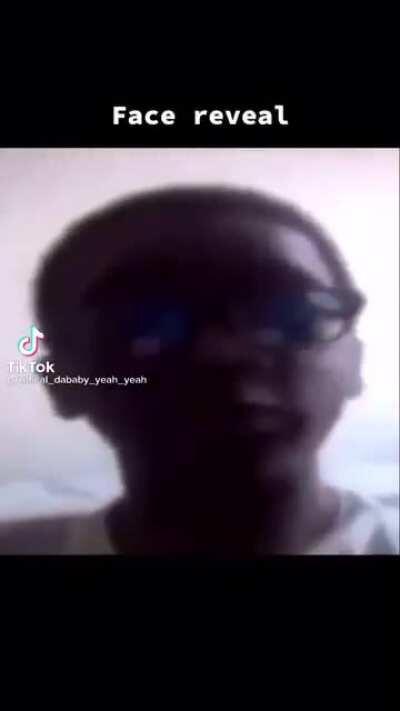 Plz DONT man but this what I look like YALL rockin wit it ⁉️⁉️