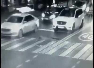 I’m going to stop your car with my body!