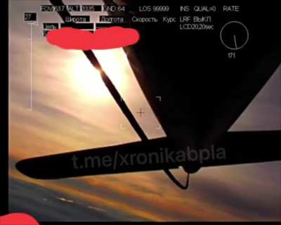 Russian Orlan recon drone recording of an attempted intercept by a Ukrainian FPV drone