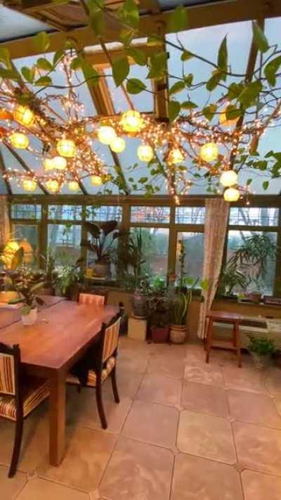 Someone asked for a panorama of the room but a video was the only way I could do it