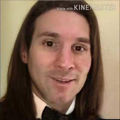 Dos mesmos criadores de messi careca agora vem...