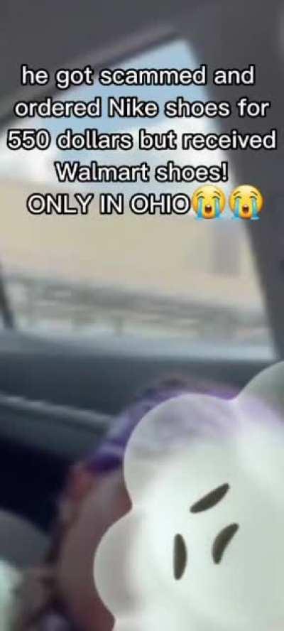 bro got scammed😭😭