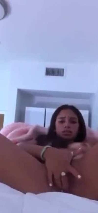 add me on sc for your needs 😽 renaa2055💞