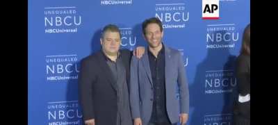 Short guy try to mog