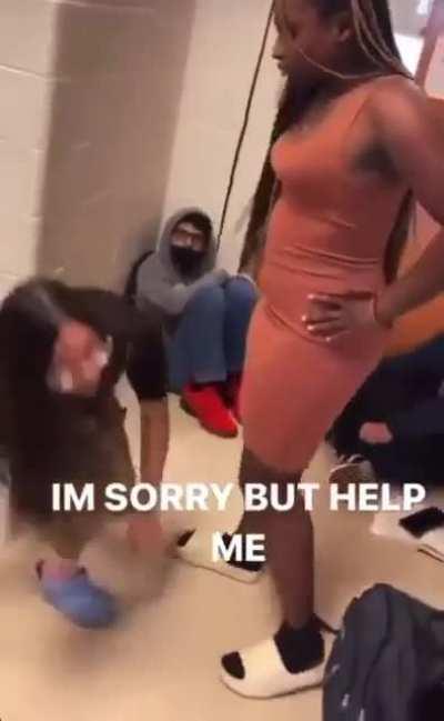 She got slapped for being racist ð