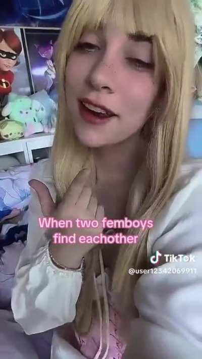 When two Femboys find each other 