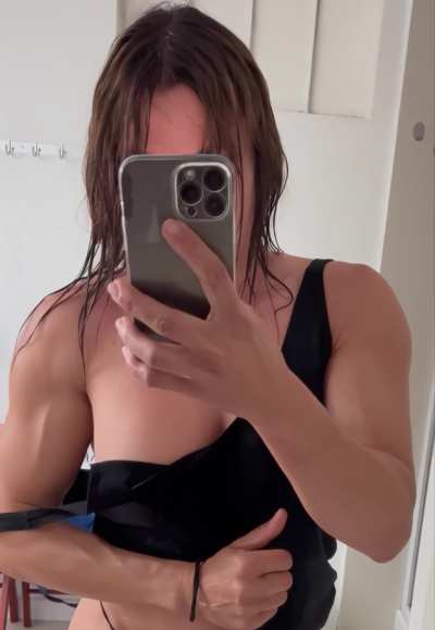 Look at my hard nipple