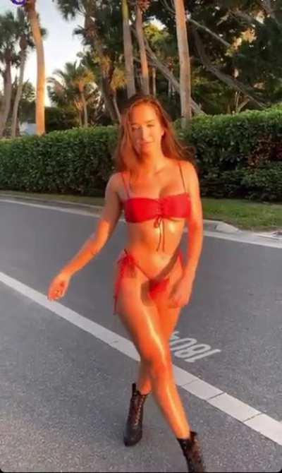 Isabela fasanaro (@isafasanaro)