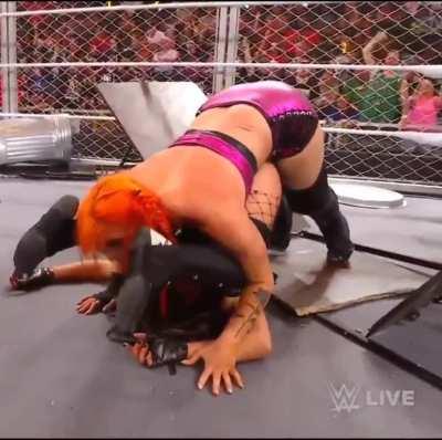 Gigi Dolin pins Jacy Jayne