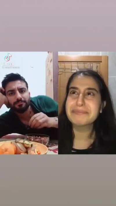 İlk izledigimide çok gülmüştüm