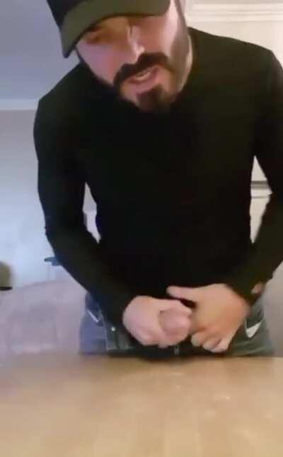 30M, cant stop jerking off 🤦🏻‍♂️