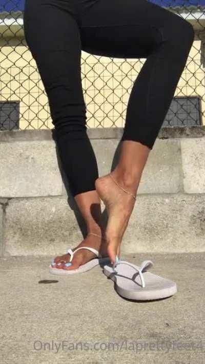 DM to buy. get your own folders stop searching