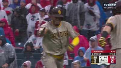 [Highlight] [Highlight] Padres take the lead on a wild pitch from Dominguez as Azocar scores the go-ahead run!