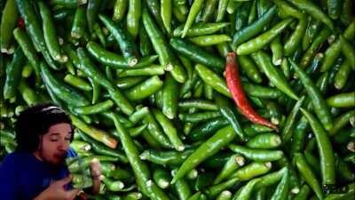 Pelo drinks spicy water