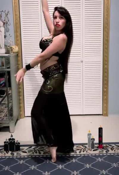 Just posting a teaser..💃🏻 Love me some tribal fusion with rock😘