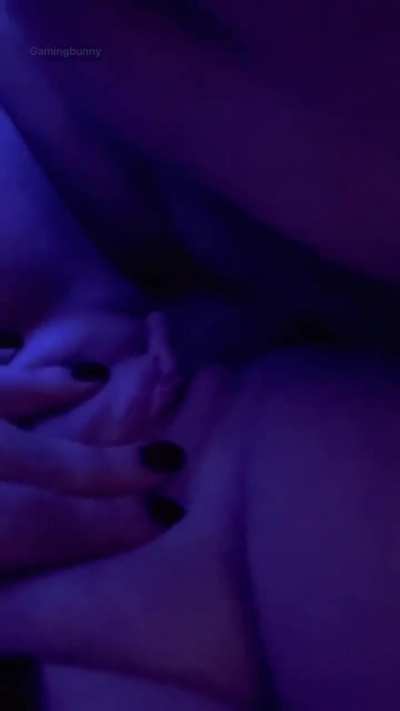 Happy new year! Have you cum in in 2025 yet? Let me know 😉 Check out the full video in the comments below!