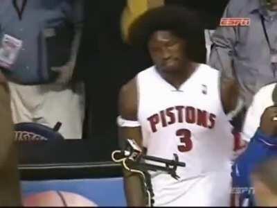 Reminder what a sports freakout ACTUALLY looks like. The Malice At The Palace.