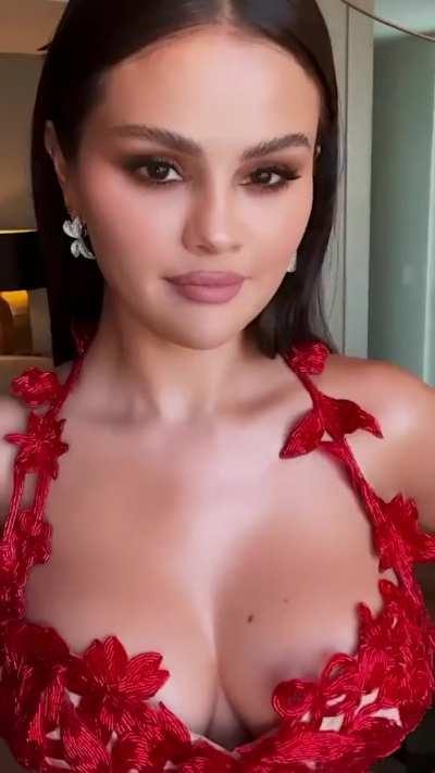 I can never get enough of Selena Gomez