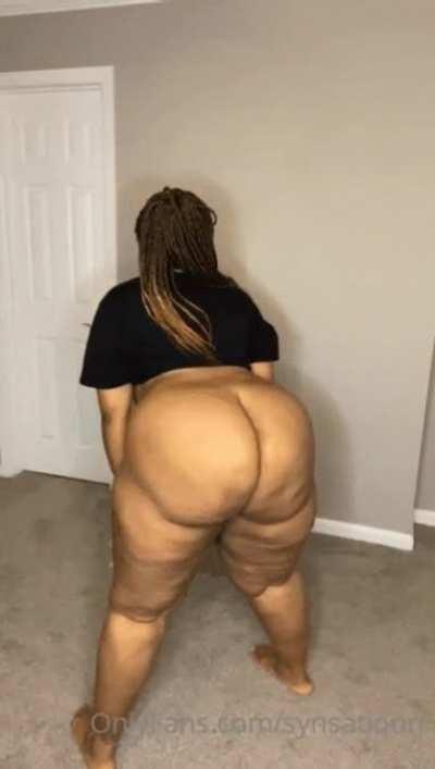 She got so much ASS🤕
