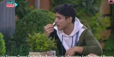 Neha and Pratik's conversation this morning... Awkward 🥴