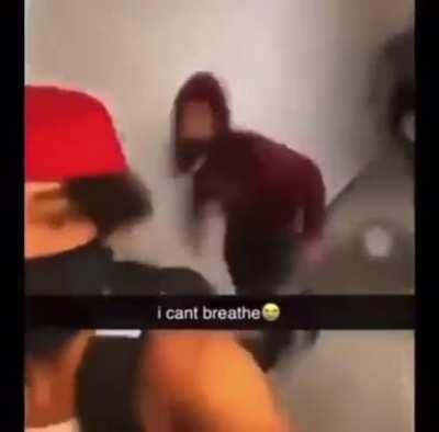 Cops were waiting on his ass👮🏿‍♂️🤣