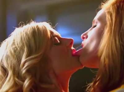 Samara Weaving and Bella Thorne - THE BABYSITTER (2017)