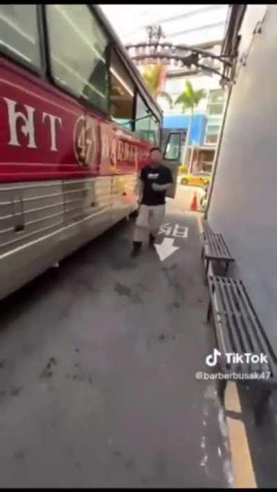 Someone posted this video here about 3 days ago, and I've decided to edit some sounds to it. Took about 2-3 hours to finish.