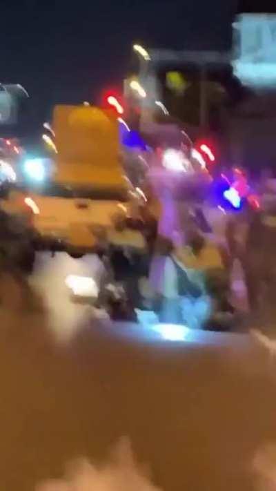 LAPD OFFICER USES SHIELD TO SMASH PROTESTORS ANKLE