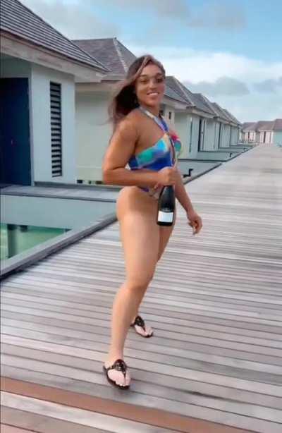 Lorraine on Vacation