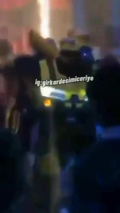 Best english speaker guy in turjey