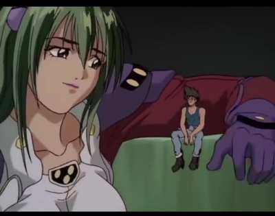 Quando você (1,68m) e a gata (1,82m) tão querendo privacidade, mas seu irmãozinho não sai de perto.