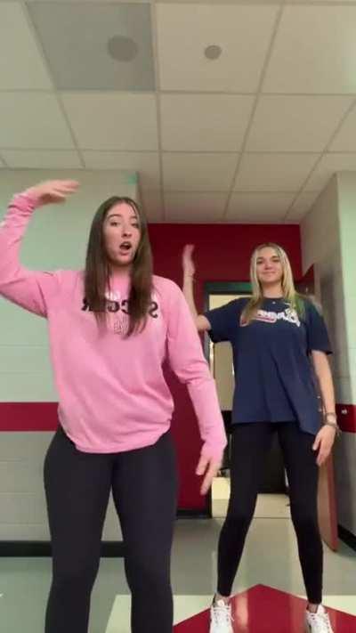 i didn’t think this was her at first, shit is getting fatter and fatter