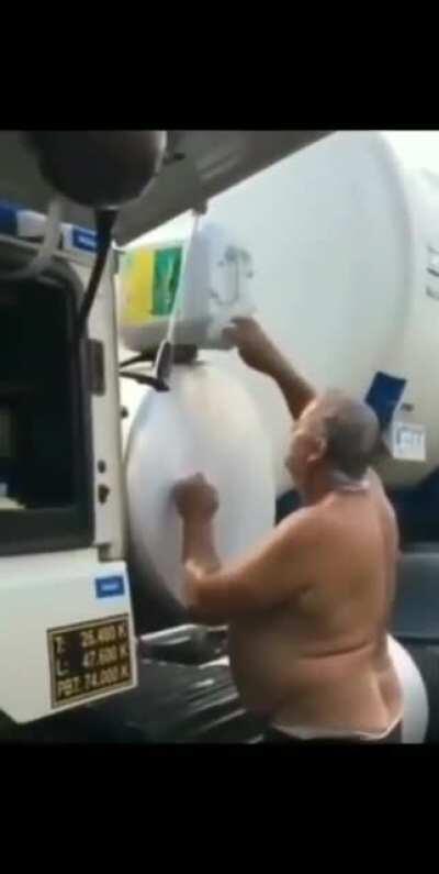 Hmmm banho delicia pra ficar cheiroso