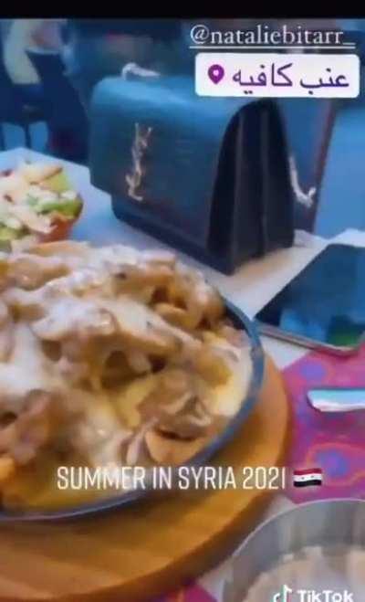 Hani savaş falan vardı amk surilerine bak